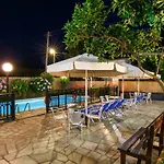 Charoula * Platanias (Thessaly)