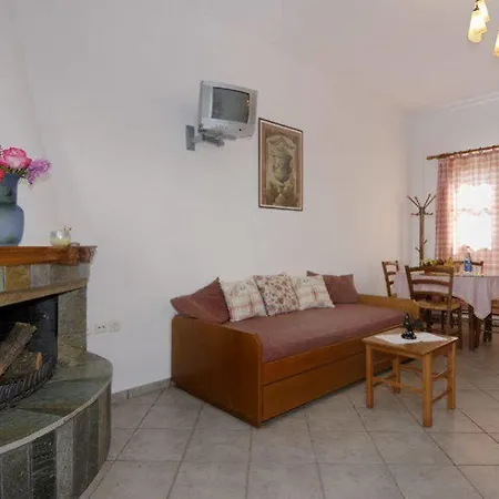 Apartament Charoula Platanias (Thessaly)