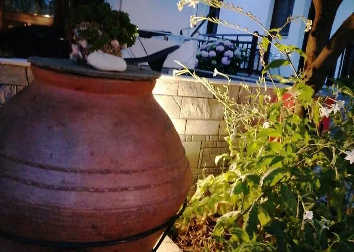 Charoula * Platanias (Thessaly)