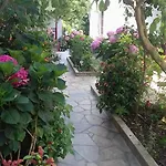 Charoula * Platanias (Thessaly)