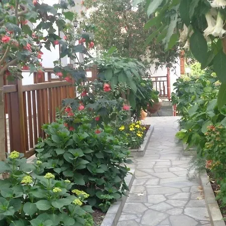 Charoula Platanias (Thessaly)