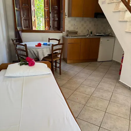 Apartment Charoula Platanias (Thessaly)