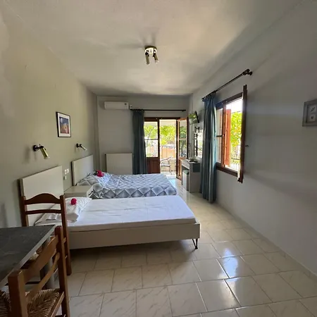Charoula Apartment Platanias (Thessaly)