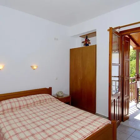 Charoula Platanias (Thessaly)