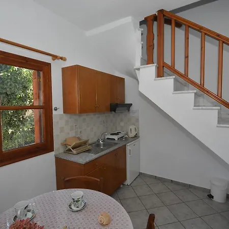 Appartement Charoula *