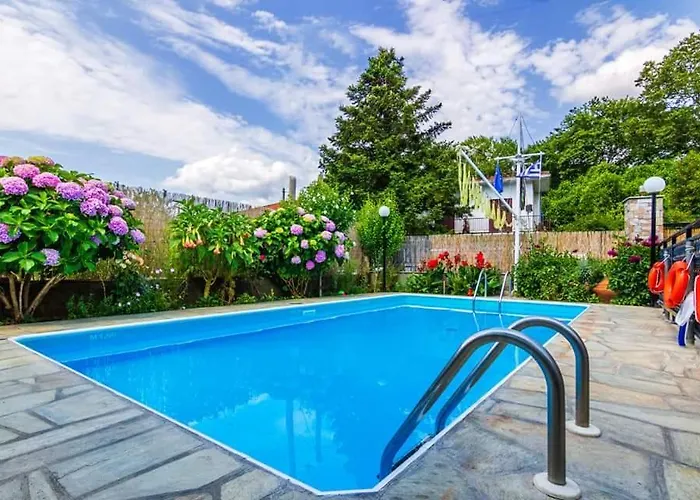 查鲁拉公寓 公寓 *