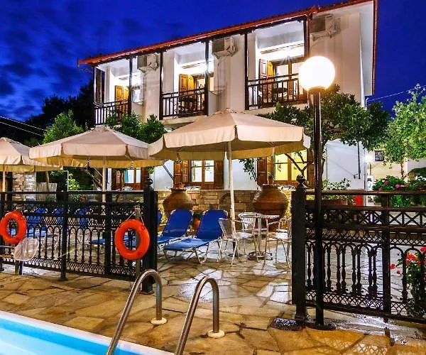 Charoula Apartament *